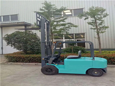 倉(cāng)儲(chǔ)電動(dòng)叉車(chē)廠家