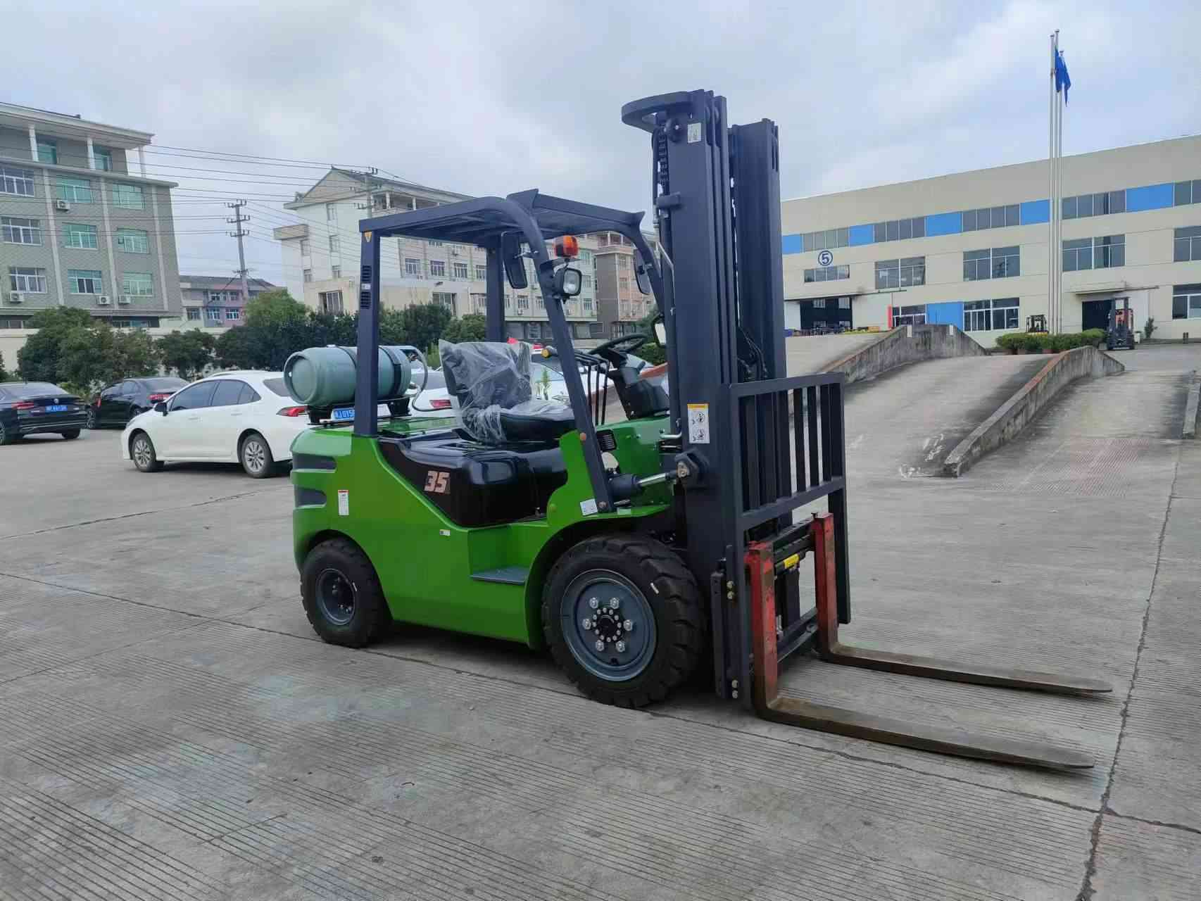 電動(dòng)叉車