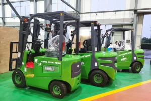 電動叉車直流電動機的分類與型號