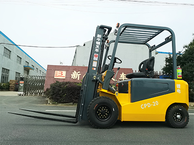 電動叉車