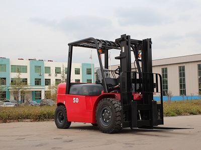 CPD20?型?2.0?噸柴油叉車