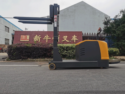 新牛盾堆高車