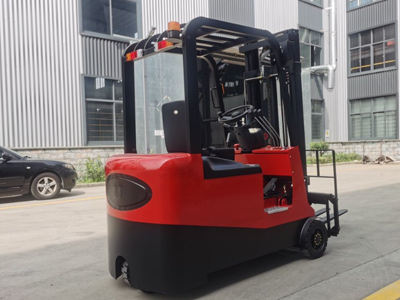 新牛盾叉車多少錢一臺？1-4噸很劃算