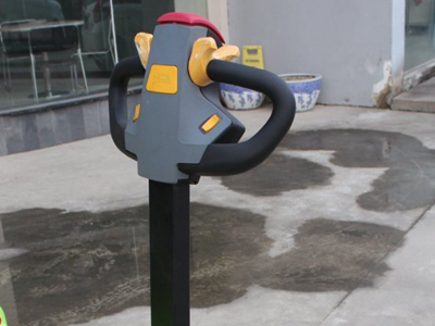 電動驅動按鈕